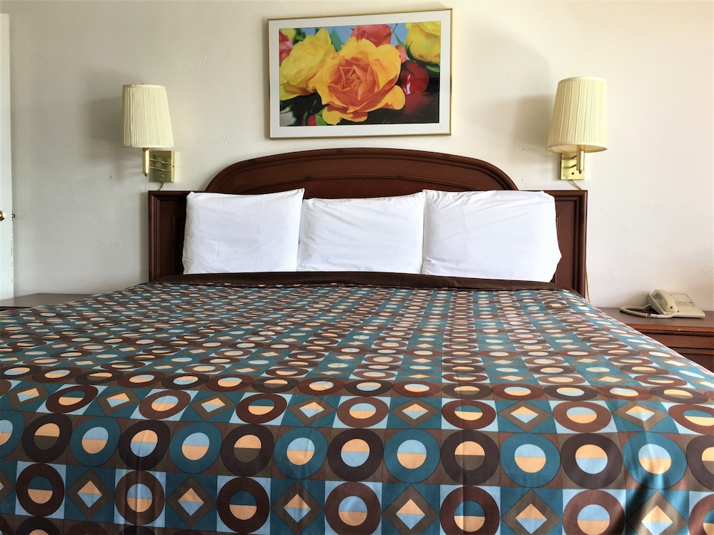 Ramblin Rose Motel - photo 9