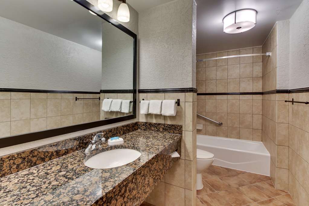 Drury Inn & Suites Phoenix Happy Valley - photo 52