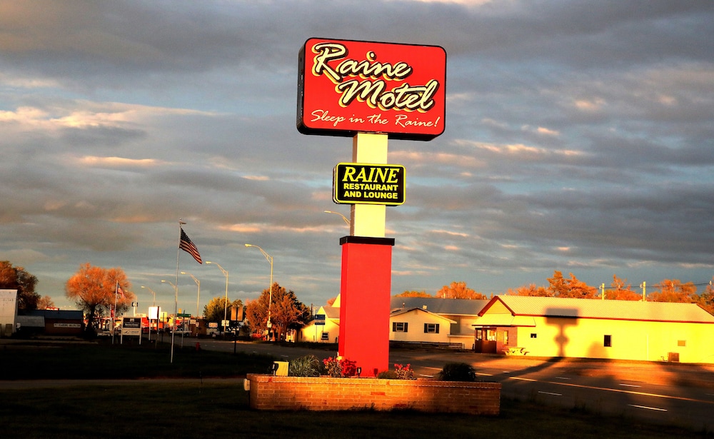 Raine Motel - photo 103
