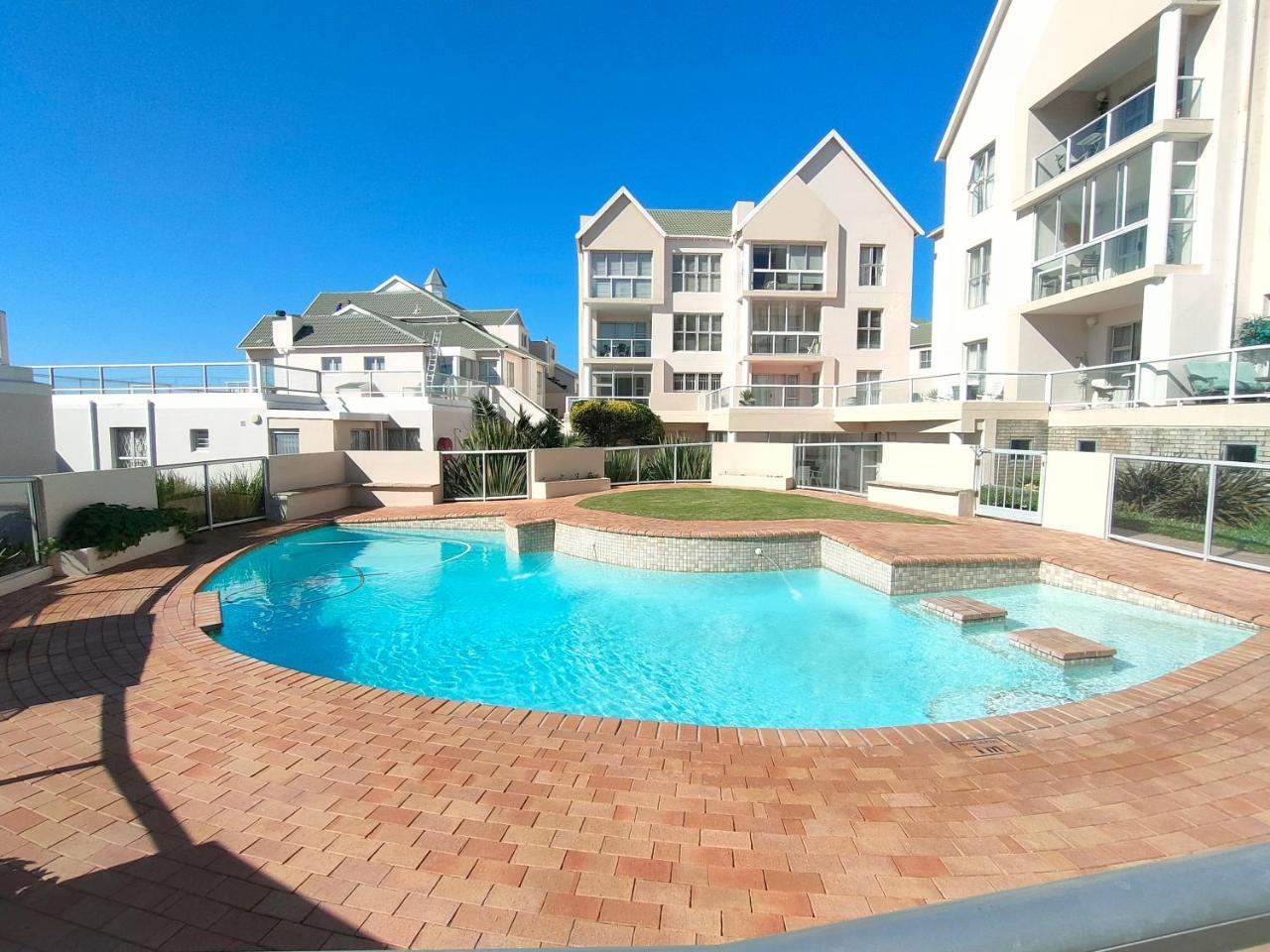 Summerseas beach living — 4-Star Luxury Hotel in Port Elizabeth, South Africa