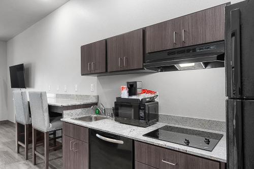 Riverstone Suites Chippewa Falls - photo 63