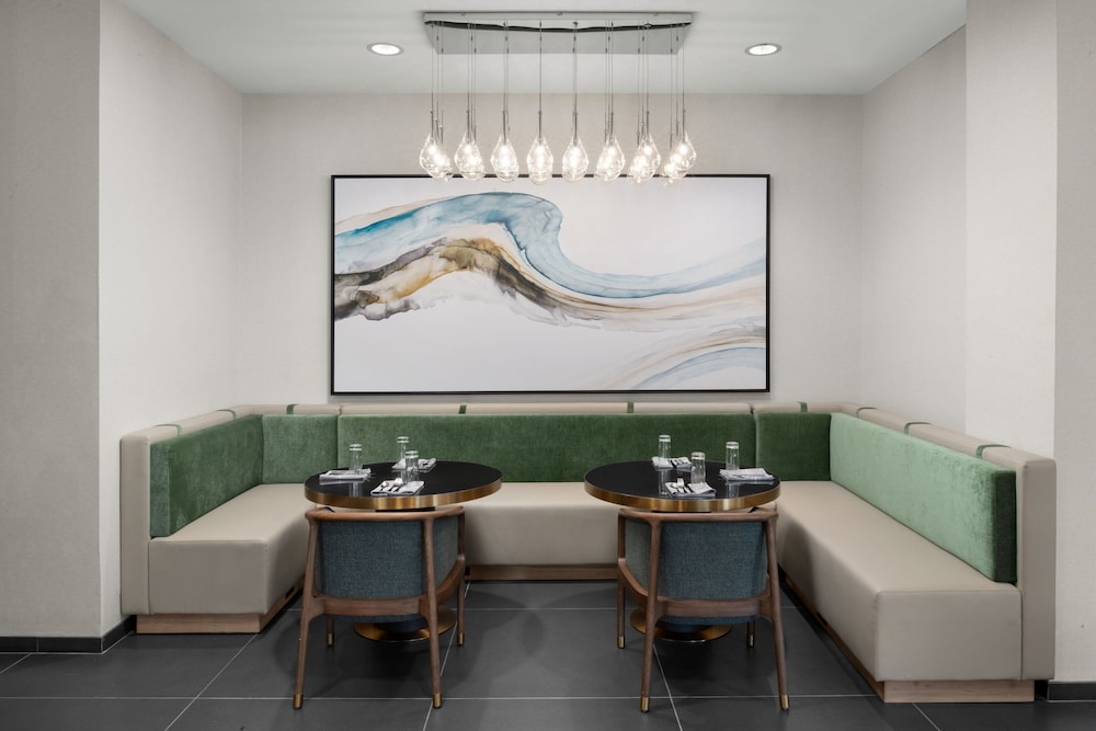Delta Hotels by Marriott Colonial Heights - photo 23