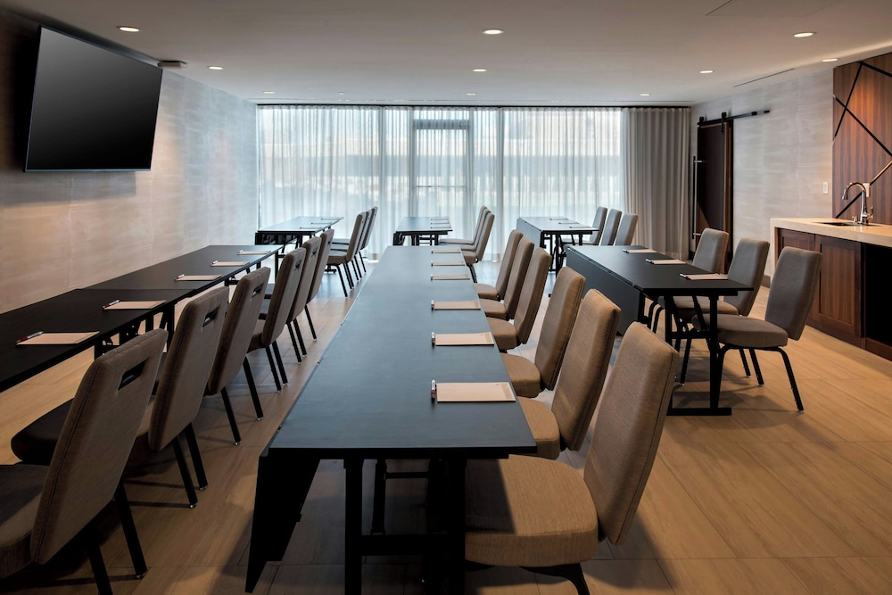 Marriott Springfield Downtown - photo 32