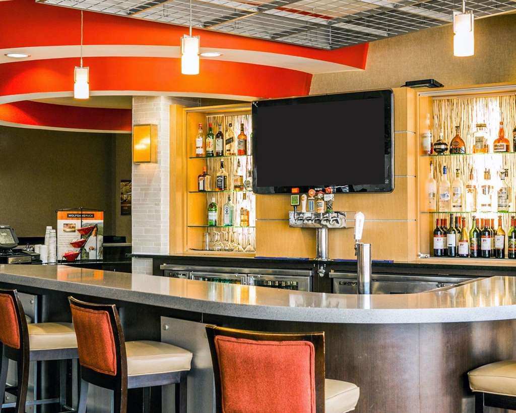 Cambria Hotel Denver International Airport - photo 43