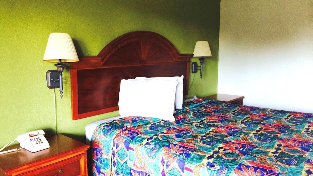 Red Roof Inn Wildwood FL The Villages - photo 16