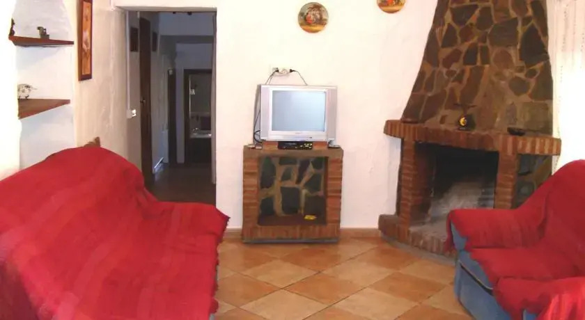 Casa Herrero El Borge by Ruralidays — 4-Star Luxury Hotel in Almachar, Spain