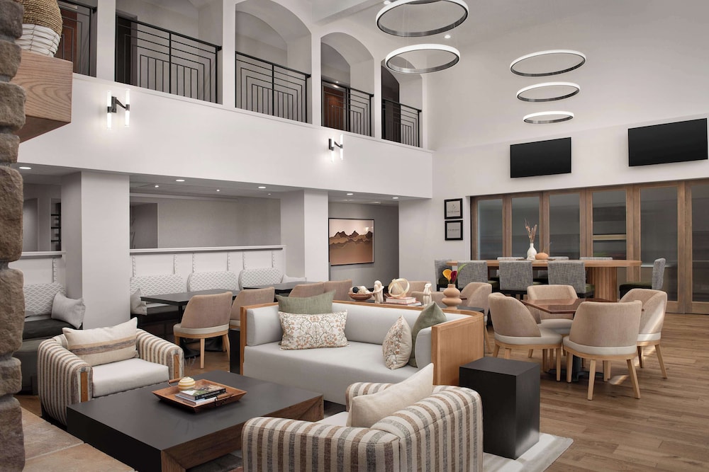 Hampton Inn & Suites Paso Robles - photo 3