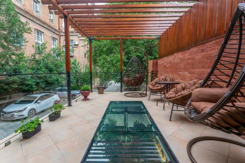 Condo in center Tbilisi with Terrace