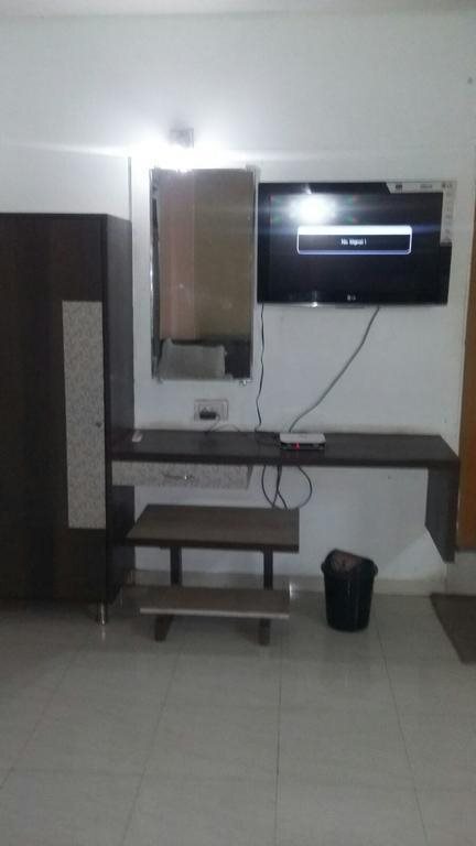 Hotel Jay Balaji — Ahmedabad — photo 4