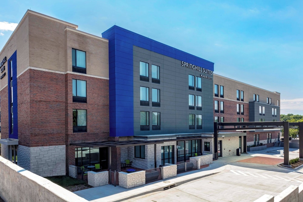 SpringHill Suites by Marriott Kansas City Plaza - photo 24