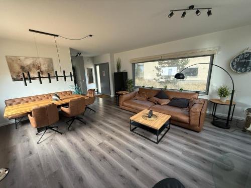 Ostsee Reetdachhaus Nr 42 Waterkant im Strand Resort in Heiligenhafen, Germany