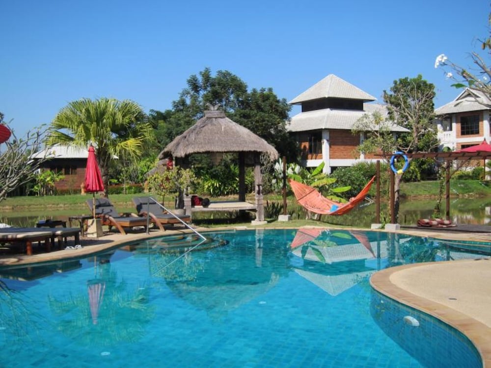 Baan Chai Thung pet-friendly hotel Chiang Mai