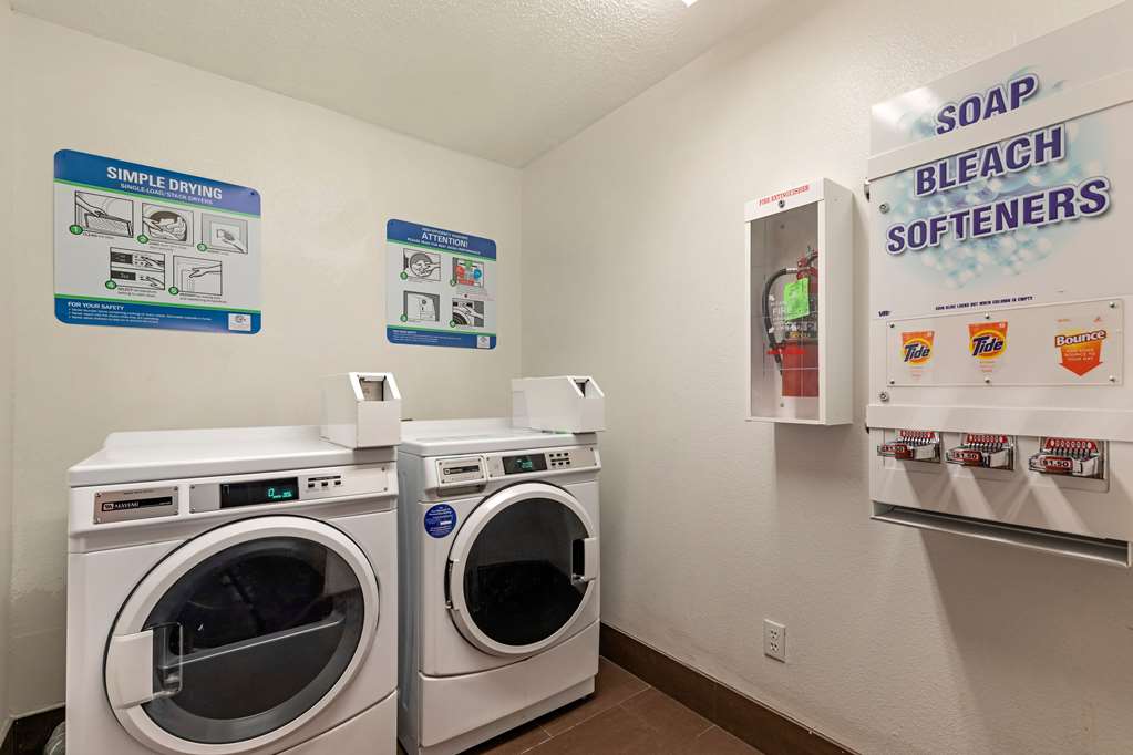 Comfort Suites North Dallas - photo 38
