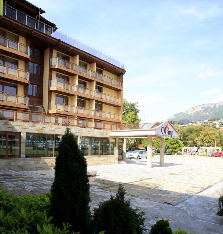 Olymp Hotel - carbon neutral hotel in Teteven
