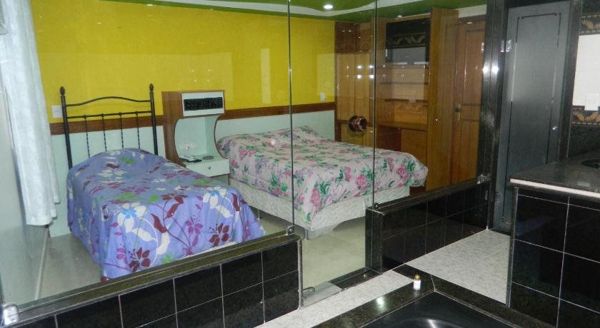 Midway Motel in Rio De Janeiro, Brasil