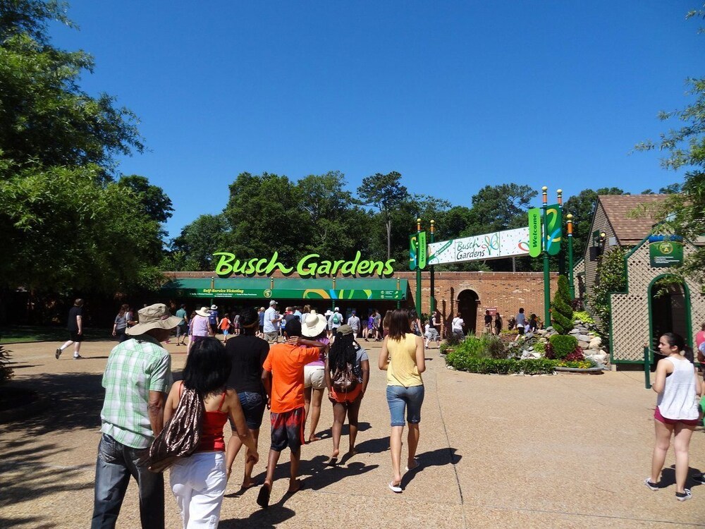 George Washington Hotel Busch Gardens - photo 55