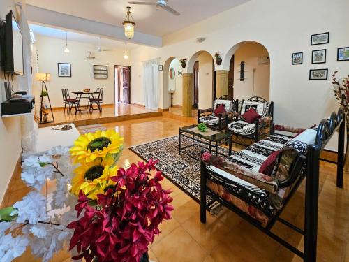 Comfortable 2BHK aprt with Pool vry close to beach — 4-Star Luxury Hotel in Candolim, India
