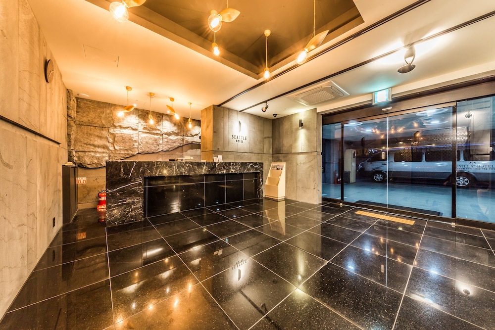 Hotel Seattle Incheon Airport in Incheon, South Korea