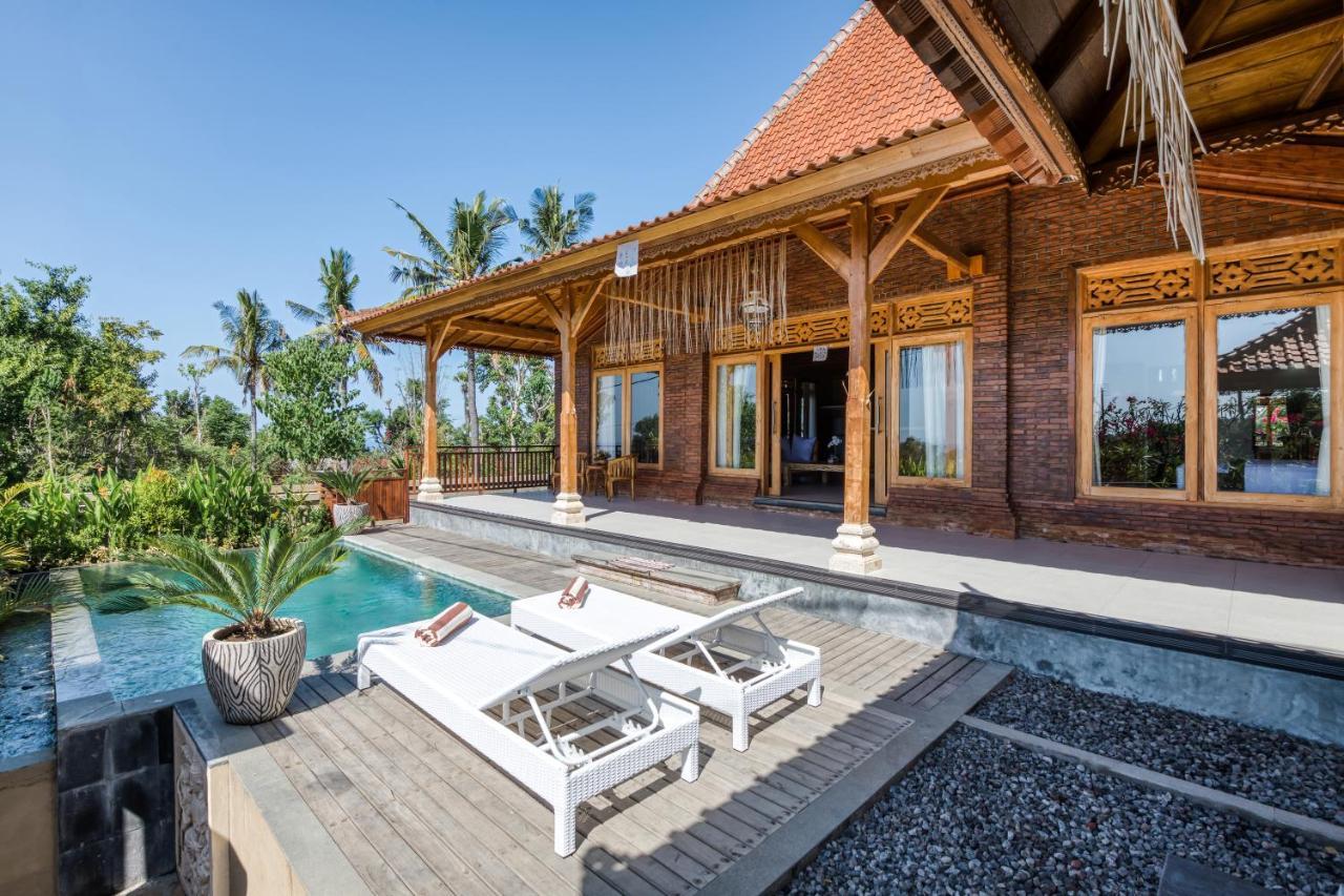 Atta Villa — 4-Star Luxury Hotel in Amlapura, Indonesia