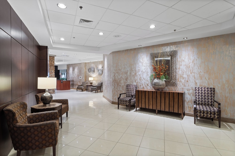 Crowne Plaza Executive Center Baton Rouge by IHG - photo 143