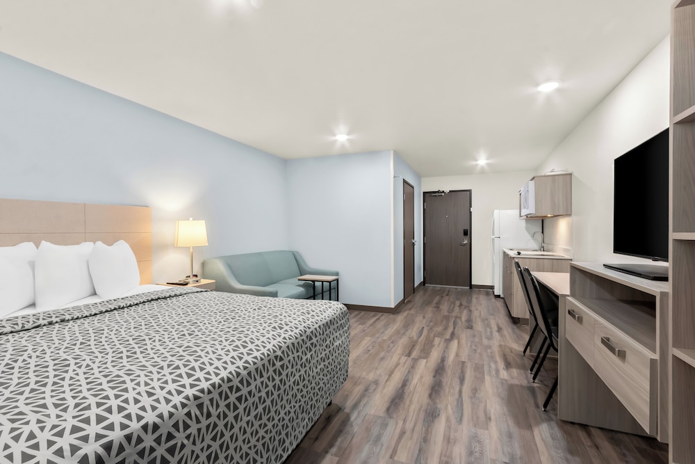 WoodSpring Suites Chandler Phoenix Medical Center - photo 8