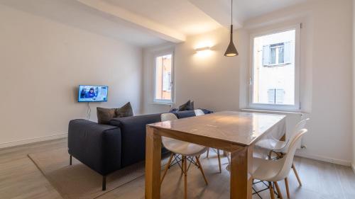 Suite Rua Pioppa Affitti Brevi Italia — 4-Star Luxury Hotel in Modena, Italy