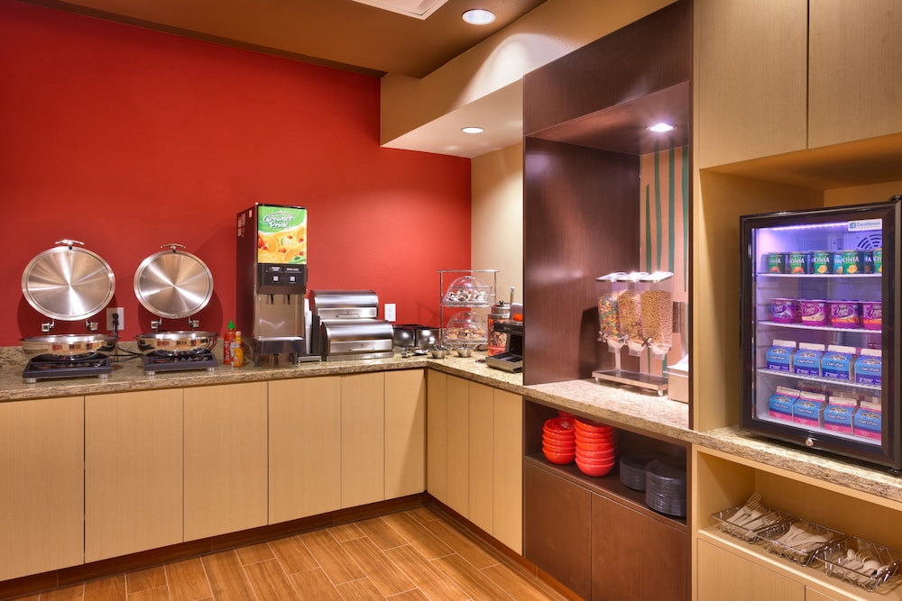 TownePlace Suites by Marriott Dickinson - photo 31
