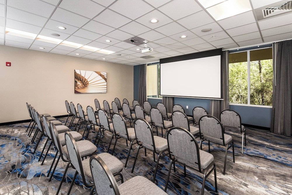 Fairfield Inn & Suites by Marriott Crestview - photo 28