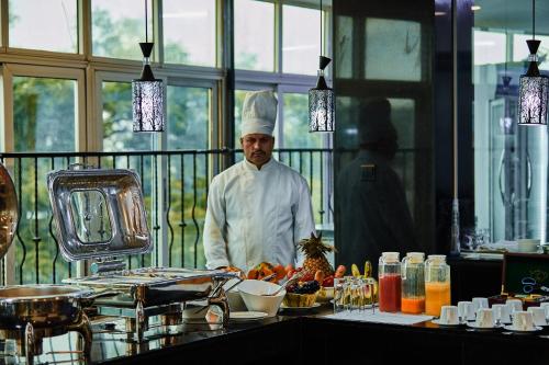 Seven Skies Hotel — Arusha — photo 4