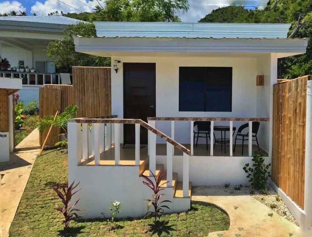 Kalipay Bungalows — hotel in Alcoy