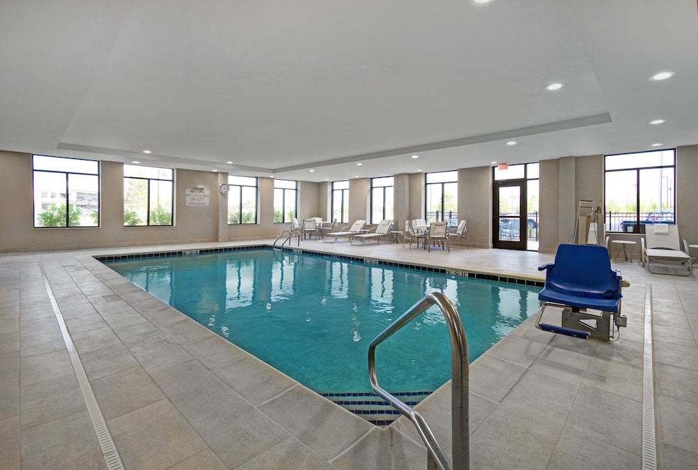 Staybridge Suites Sterling Heights Detroit by IHG - photo 25