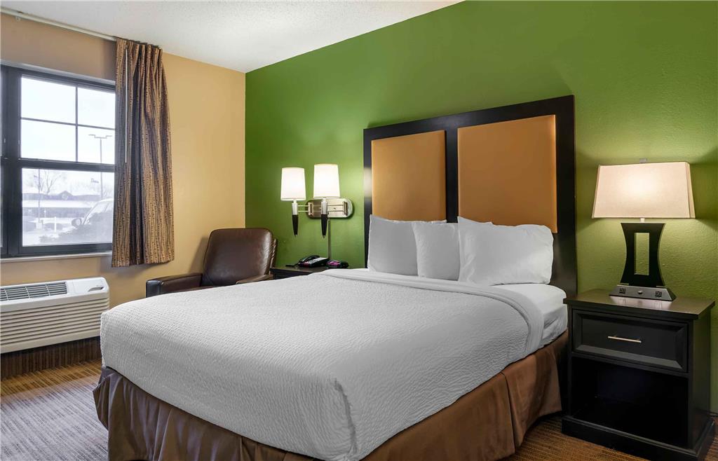 Extended Stay America Select Suites Detroit Roseville - photo 4