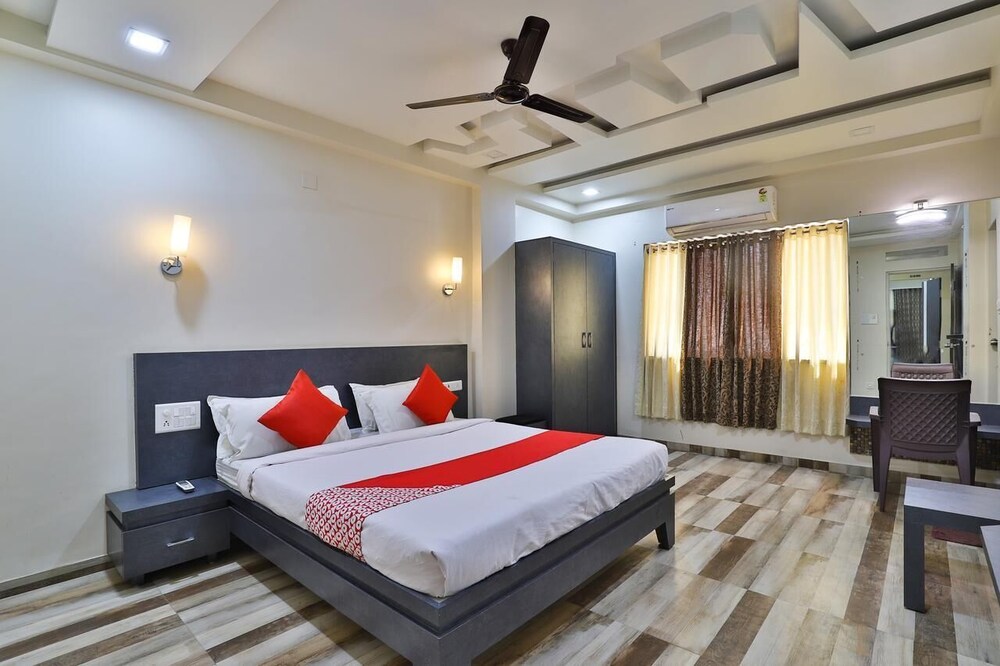 Hotel Rowton - last minute hotel in Vadodara