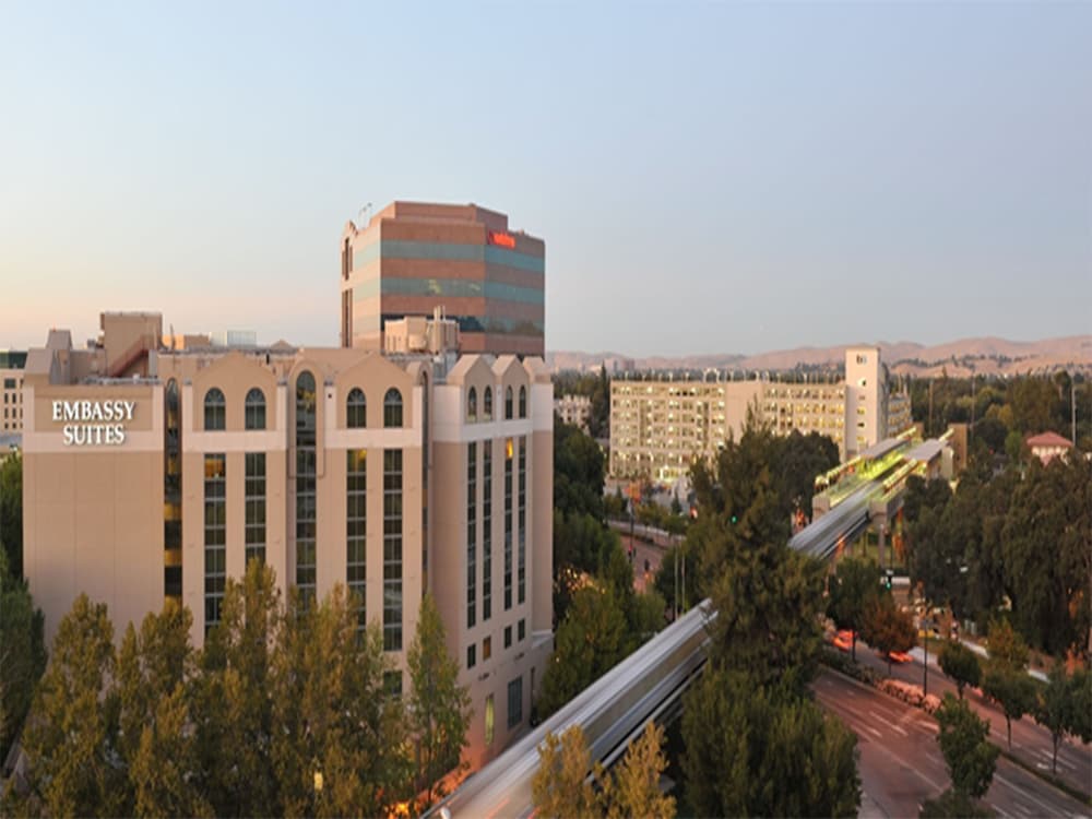 Embassy Suites by Hilton Walnut Creek - photo 53