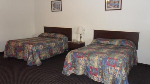 Deluxe Inn Palacios - photo 2