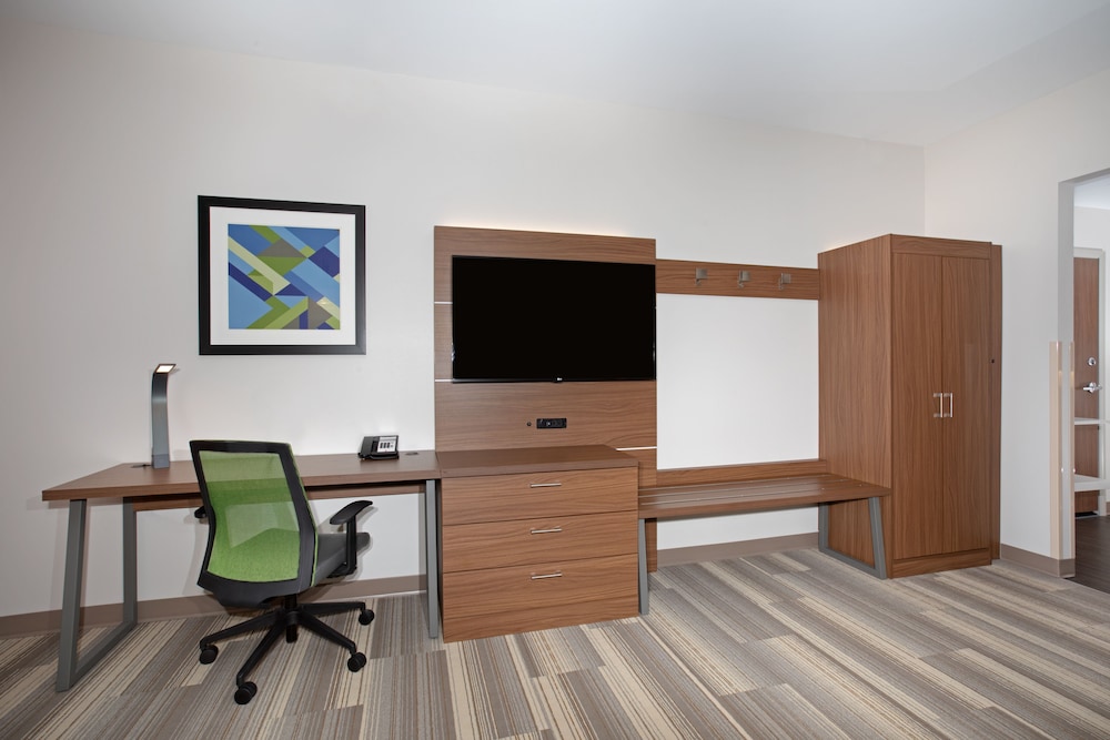 Holiday Inn Express & Suites Sioux City North Event Center by IHG - photo 9