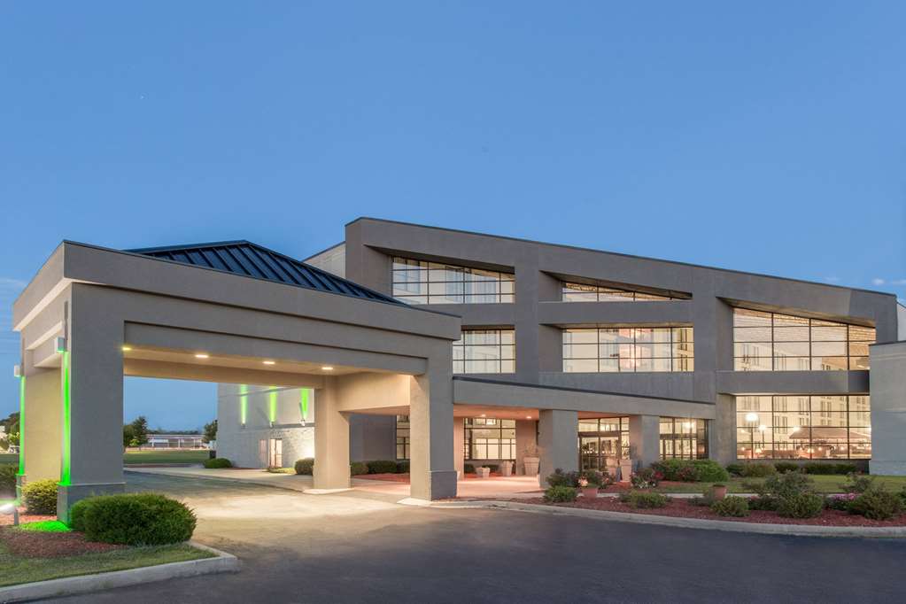 Wyndham Garden Conference Center Champaign Urbana in Urbana, United States