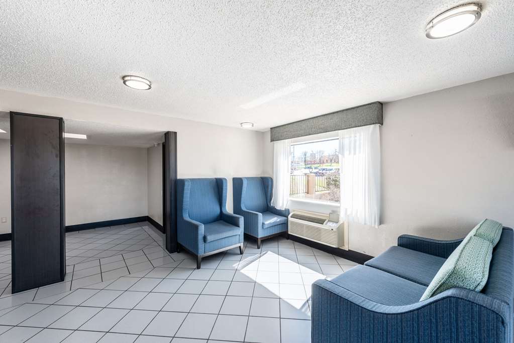 Econo Lodge Vicksburg - photo 5