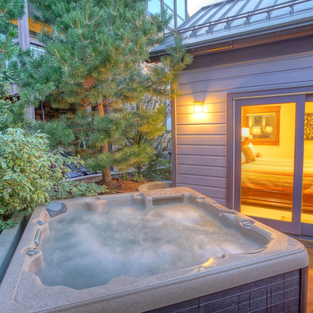 Abode at Town Lift - photo 22