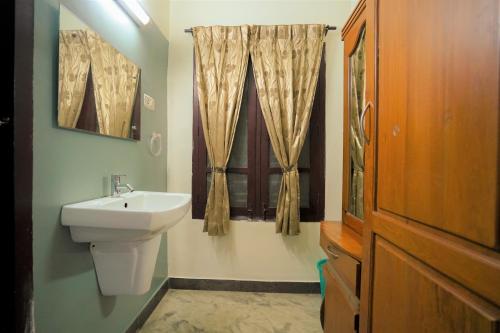 Sgs Lodgings International in Nagercoil, India