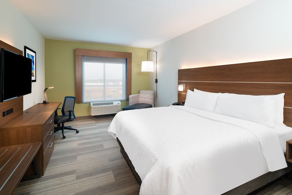 Holiday Inn Express & Suites St Peters by IHG — hotel in Saint Peters