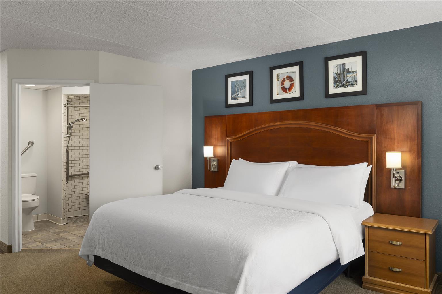 Harbor Town Inn BW Signature Collection - photo 10