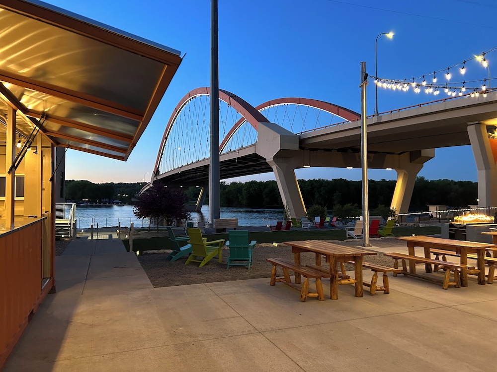 The Confluence Hotel - photo 33