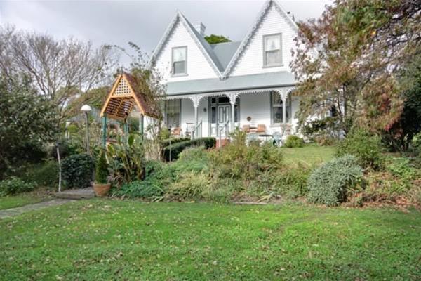Westella Colonial B&B — 4-Star Luxury Hotel in Ulverstone, Australia