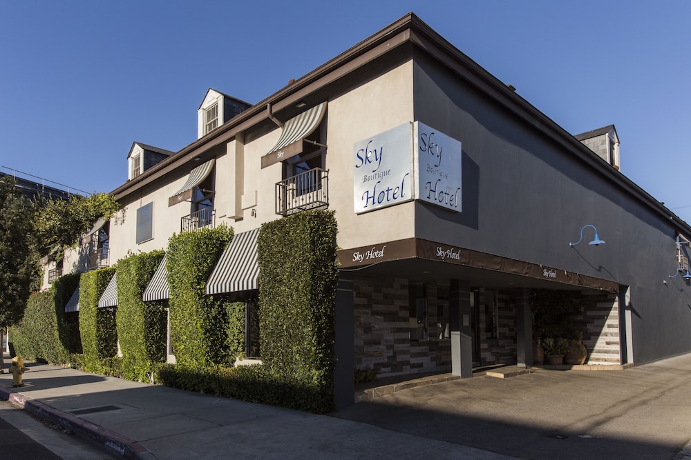 L.A. Sky Boutique Hotel - photo 63