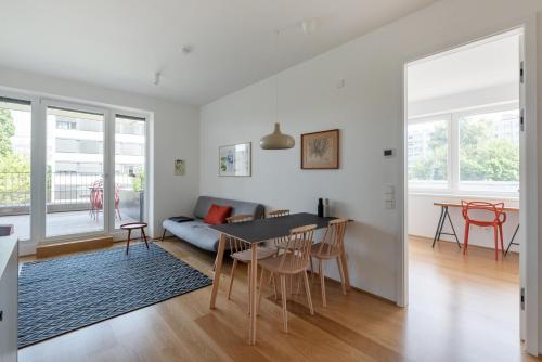 Neu zentral und ruhig an der U2 Stadion — 4-Star Luxury Hotel in Vienna, Austria