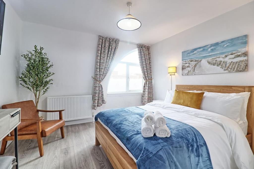 High view house 3 bed flat Number 41A — 4-Star Luxury Hotel in Walton-On-The-Naze, United Kingdom
