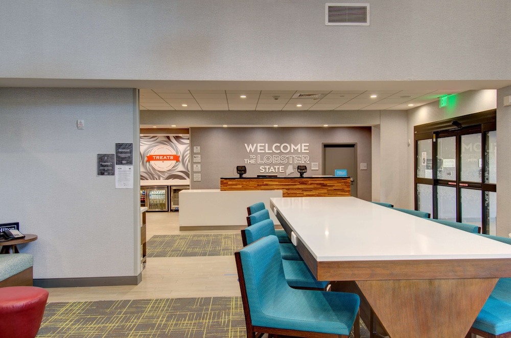 Hampton Inn & Suites Portland West - photo 16