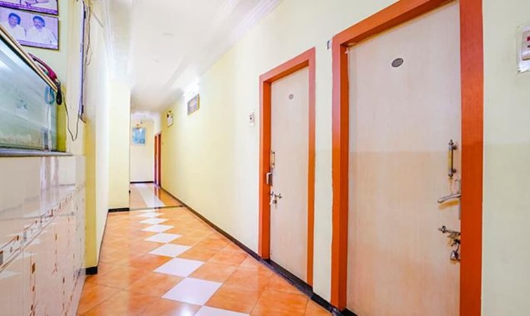 Hotel Sri Jai Palace — Nashik