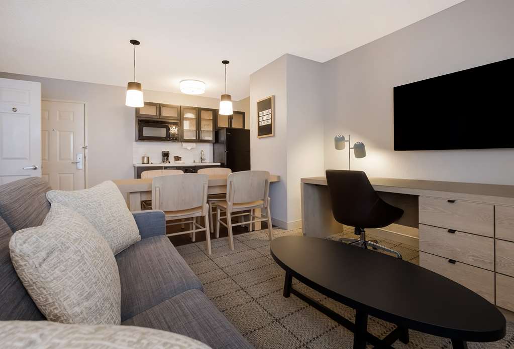 Sonesta Simply Suites Baltimore BWI Airport - photo 14